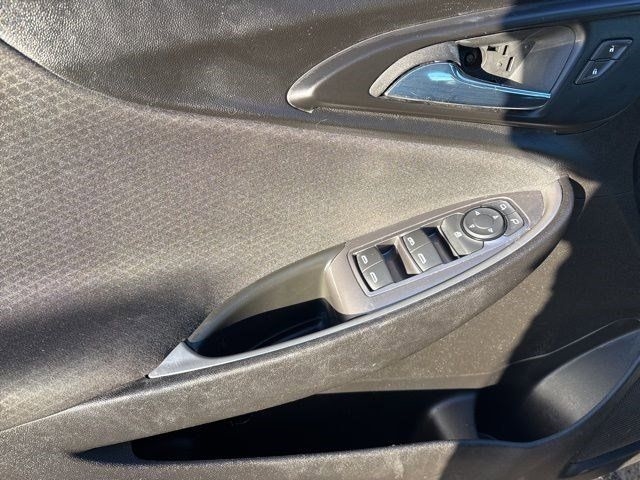 Chevrolet Malibu  2023