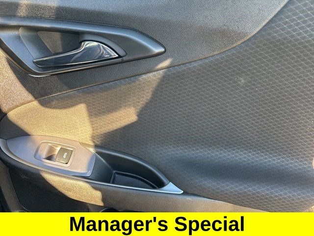 Chevrolet Malibu  2023