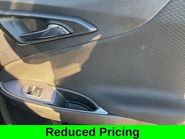 Chevrolet Malibu  2023