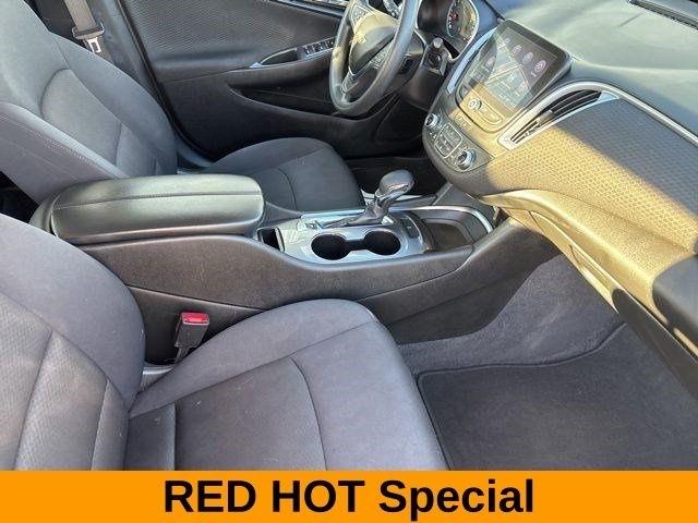 Chevrolet Malibu  2023