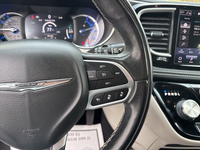 Chrysler Pacifica Hybrid Touring L 2022 Chrysler Pacifica Hybrid Touring L 2022