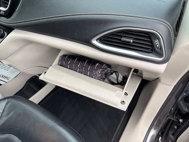 Chrysler Pacifica Hybrid Touring L 2022 Chrysler Pacifica Hybrid Touring L 2022