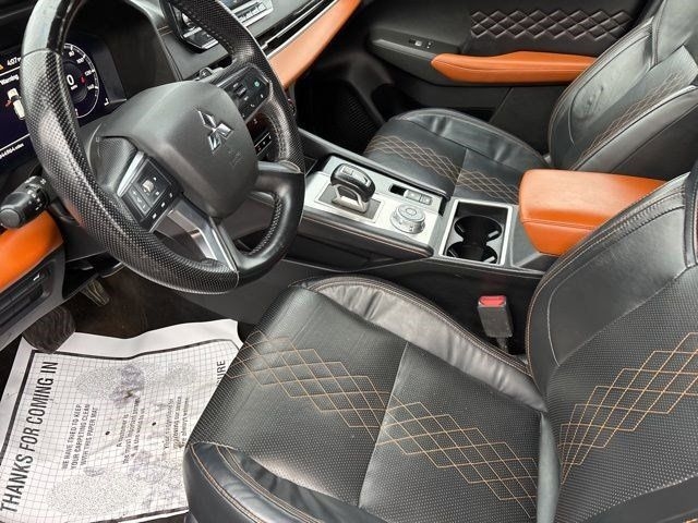 Mitsubishi Outlander SEL 4WD 2022