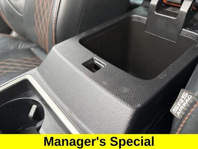 Mitsubishi Outlander SEL 4WD 2022