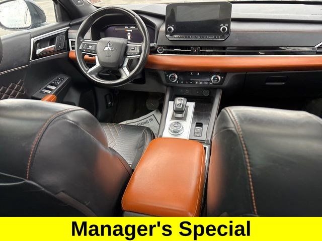 Mitsubishi Outlander SEL 4WD 2022