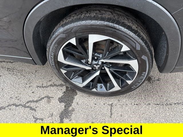 Mitsubishi Outlander SEL 4WD 2022