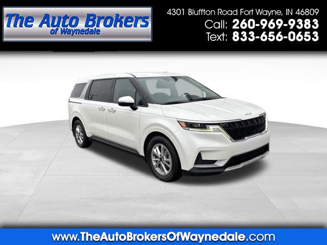 2022 Kia Carnival LX