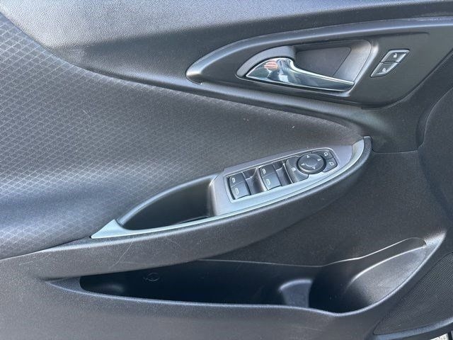 Chevrolet Malibu  2023