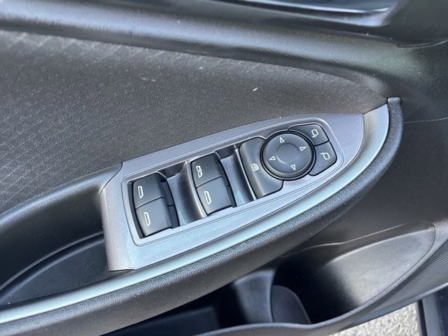 Chevrolet Malibu  2023