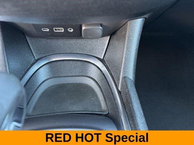 Chevrolet Malibu  2023