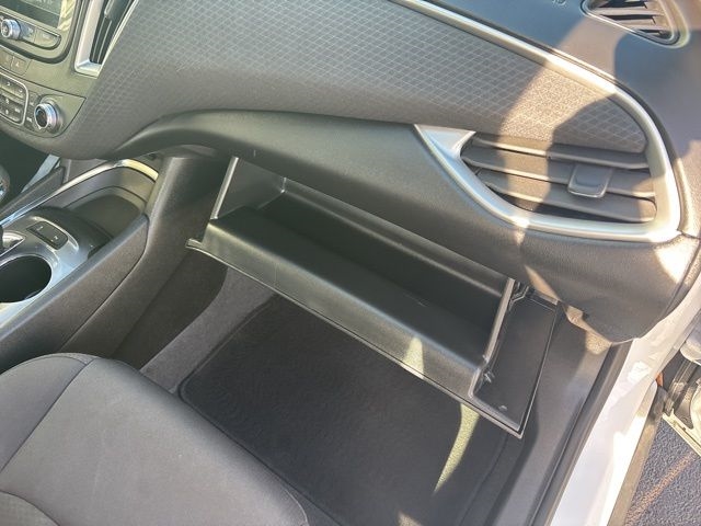 Chevrolet Malibu  2024 Chevrolet Malibu  2024
