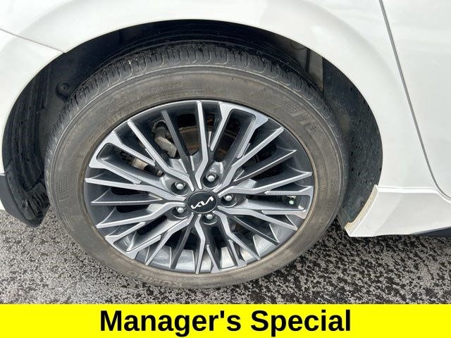 Kia Forte GT-Line 2023