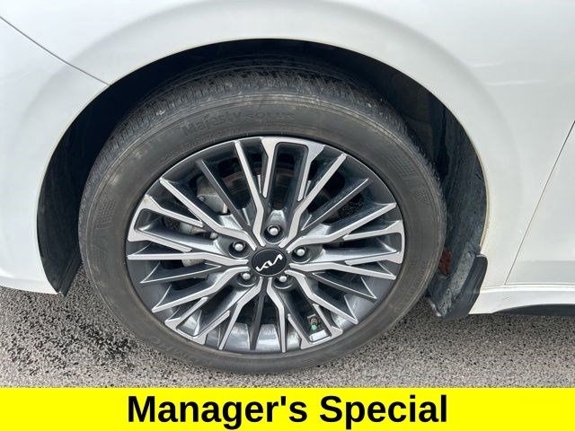 Kia Forte GT-Line 2023