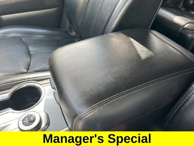 Nissan Pathfinder SL 4WD 2020