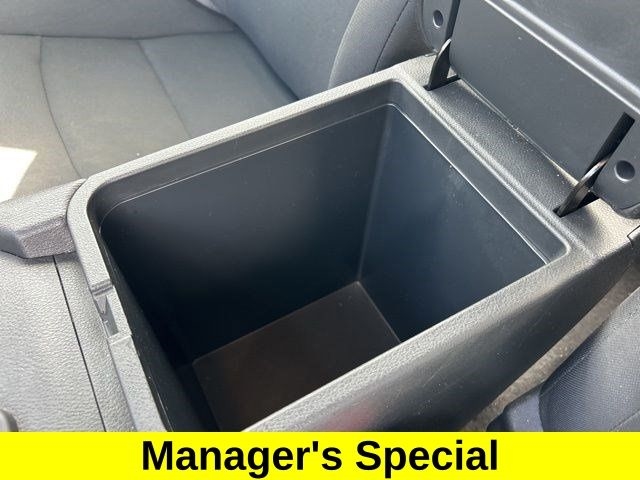 Nissan Sentra S 2024