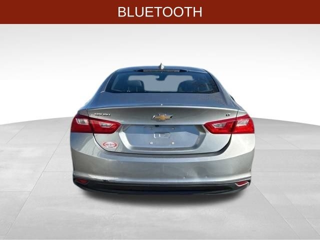 Chevrolet Malibu  2023