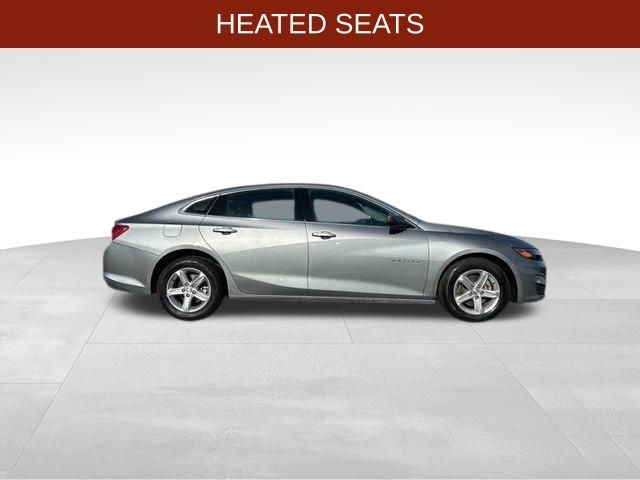 Chevrolet Malibu  2023