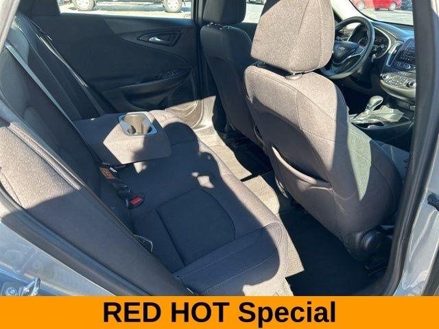 Chevrolet Malibu  2023