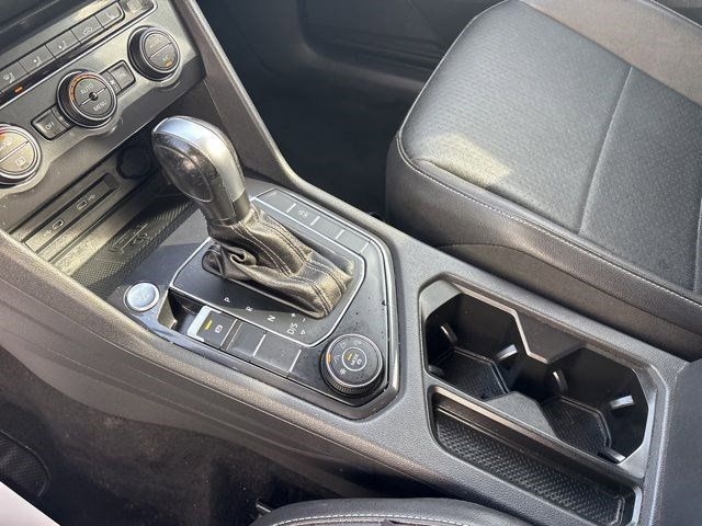 Volkswagen Tiguan  2021