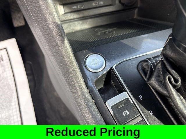 Volkswagen Tiguan  2021