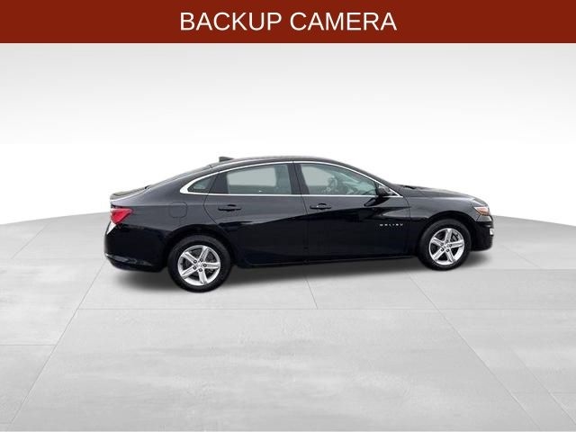 Chevrolet Malibu  2023
