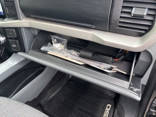 Ford F-150 XLT SuperCrew 4WD 2023