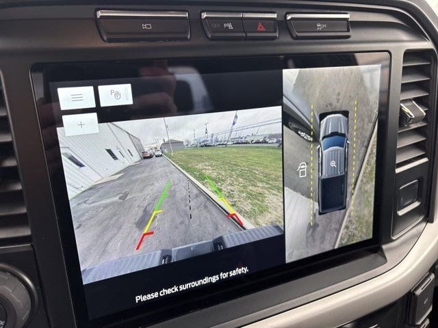 Ford F-150 XLT SuperCrew 4WD 2023