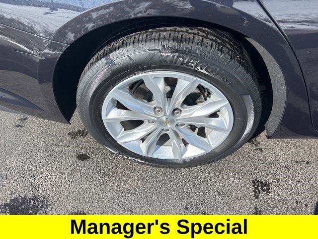 Chevrolet Malibu  2023