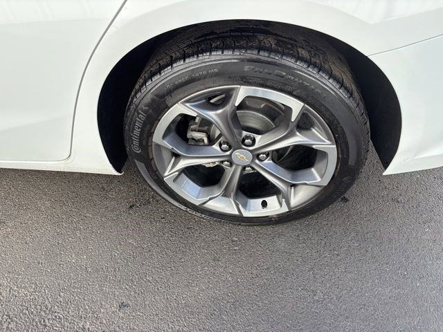 Chevrolet Malibu  2023