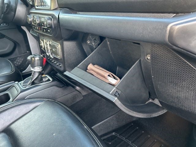 Jeep Wrangler Unlimited Sahara 4WD 2018