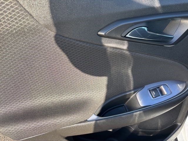 Chevrolet Malibu  2023