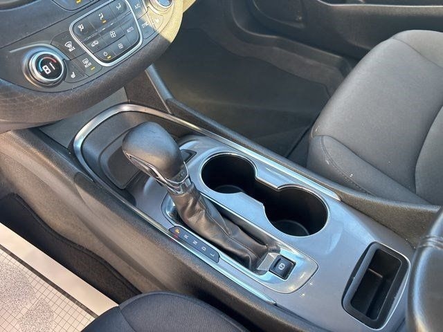 Chevrolet Malibu  2023