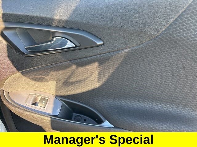 Chevrolet Malibu  2023