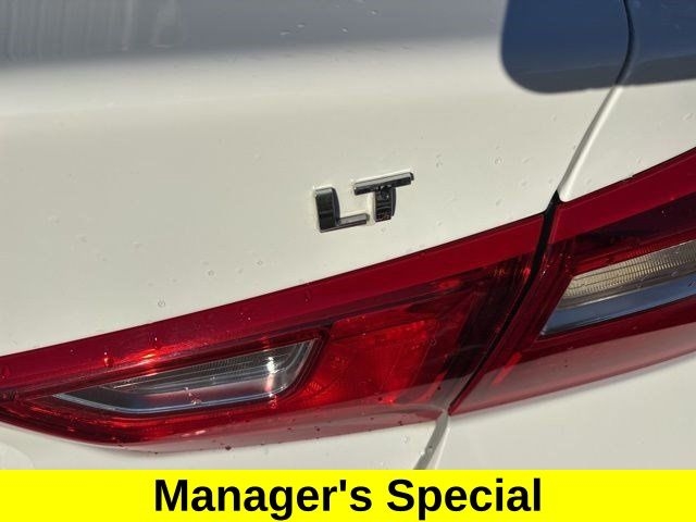 Chevrolet Malibu  2023