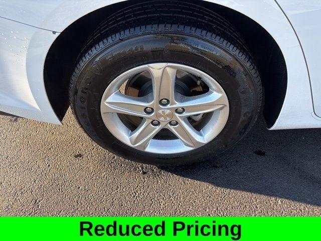 Chevrolet Malibu  2023