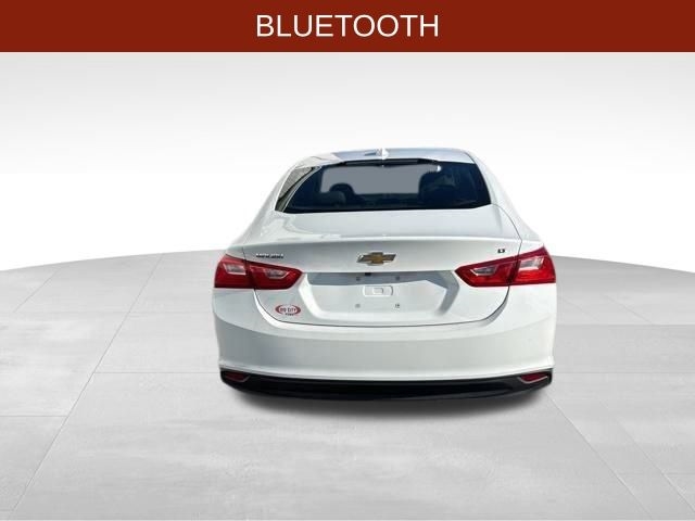 Chevrolet Malibu  2023