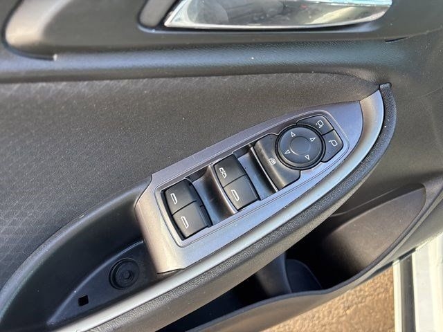 Chevrolet Malibu  2023