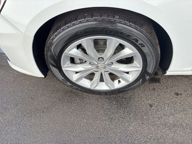 Chevrolet Malibu  2023