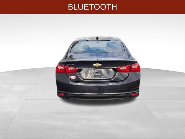 Chevrolet Malibu  2023