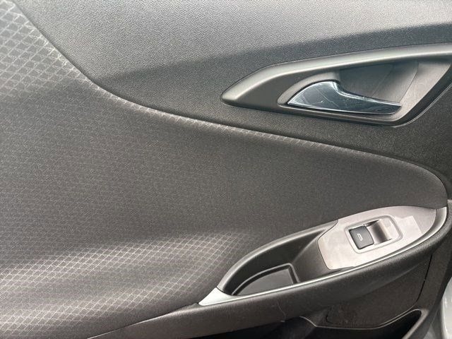 Chevrolet Malibu  2023