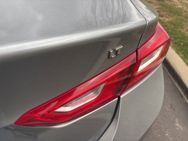 Chevrolet Malibu  2023