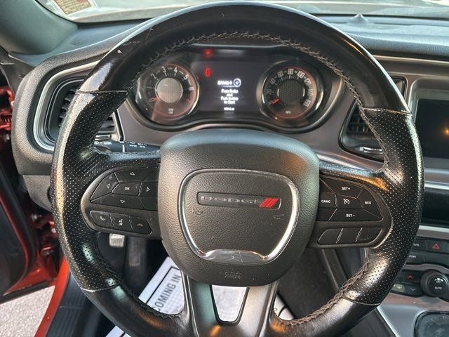 Dodge Challenger SXT 2021