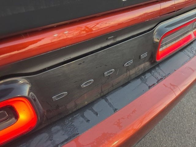 Dodge Challenger SXT 2021