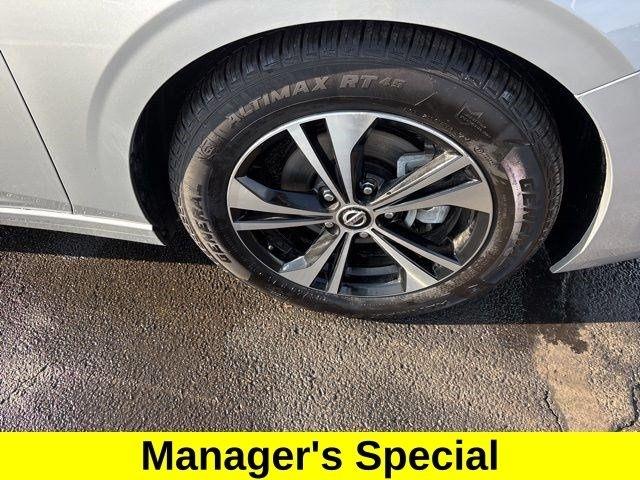 Nissan Sentra SV 2023