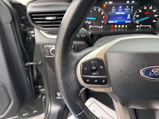 Ford Explorer XLT 4WD 2022