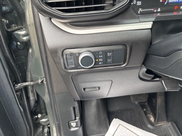 Ford Explorer XLT 4WD 2022