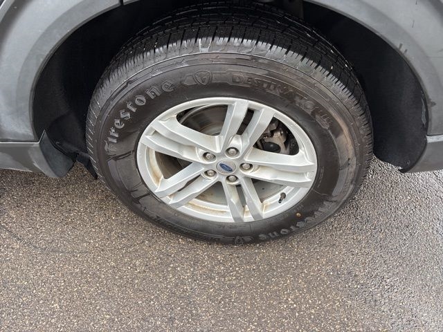 Ford Explorer XLT 4WD 2022