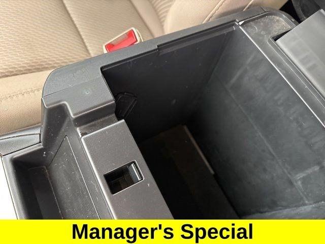 Ford Explorer XLT 4WD 2022