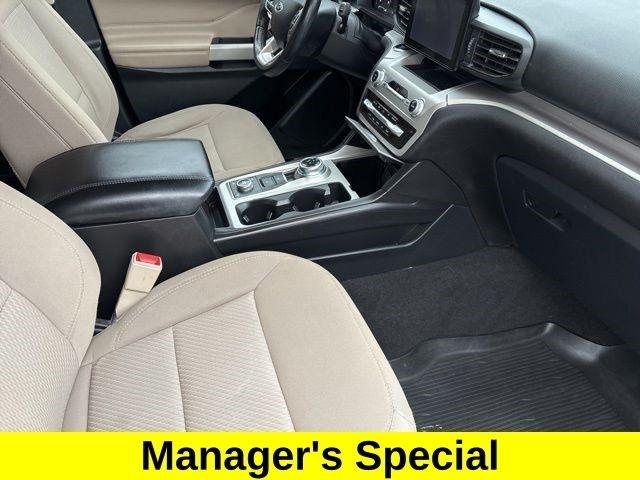 Ford Explorer XLT 4WD 2022