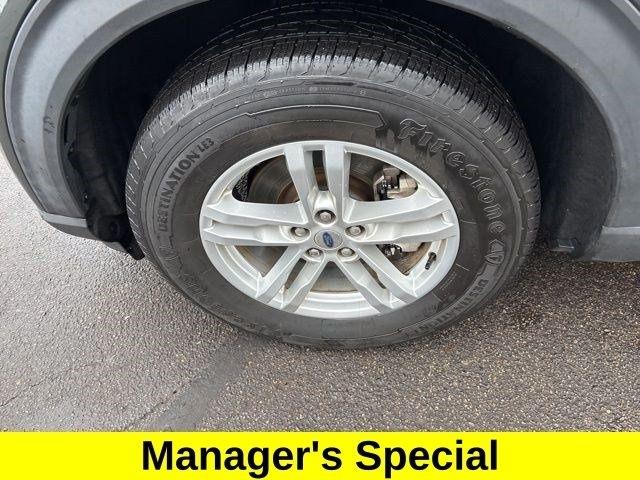 Ford Explorer XLT 4WD 2022